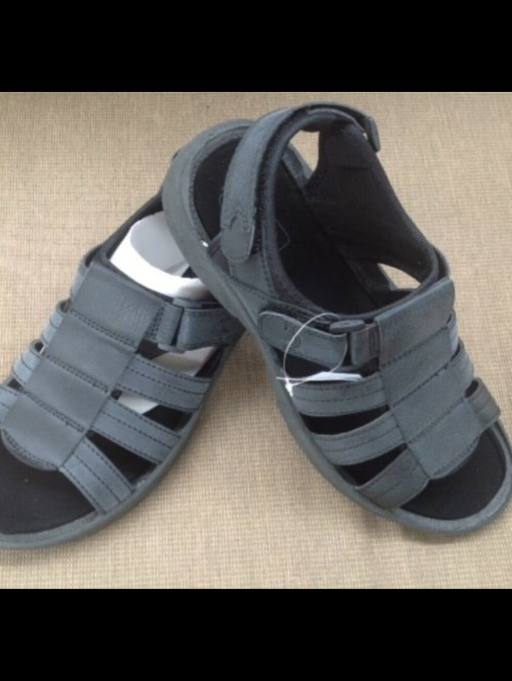 Sandals - Picture 6 of 8